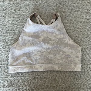 Lululemon Energy Bra High-Neck Size 8